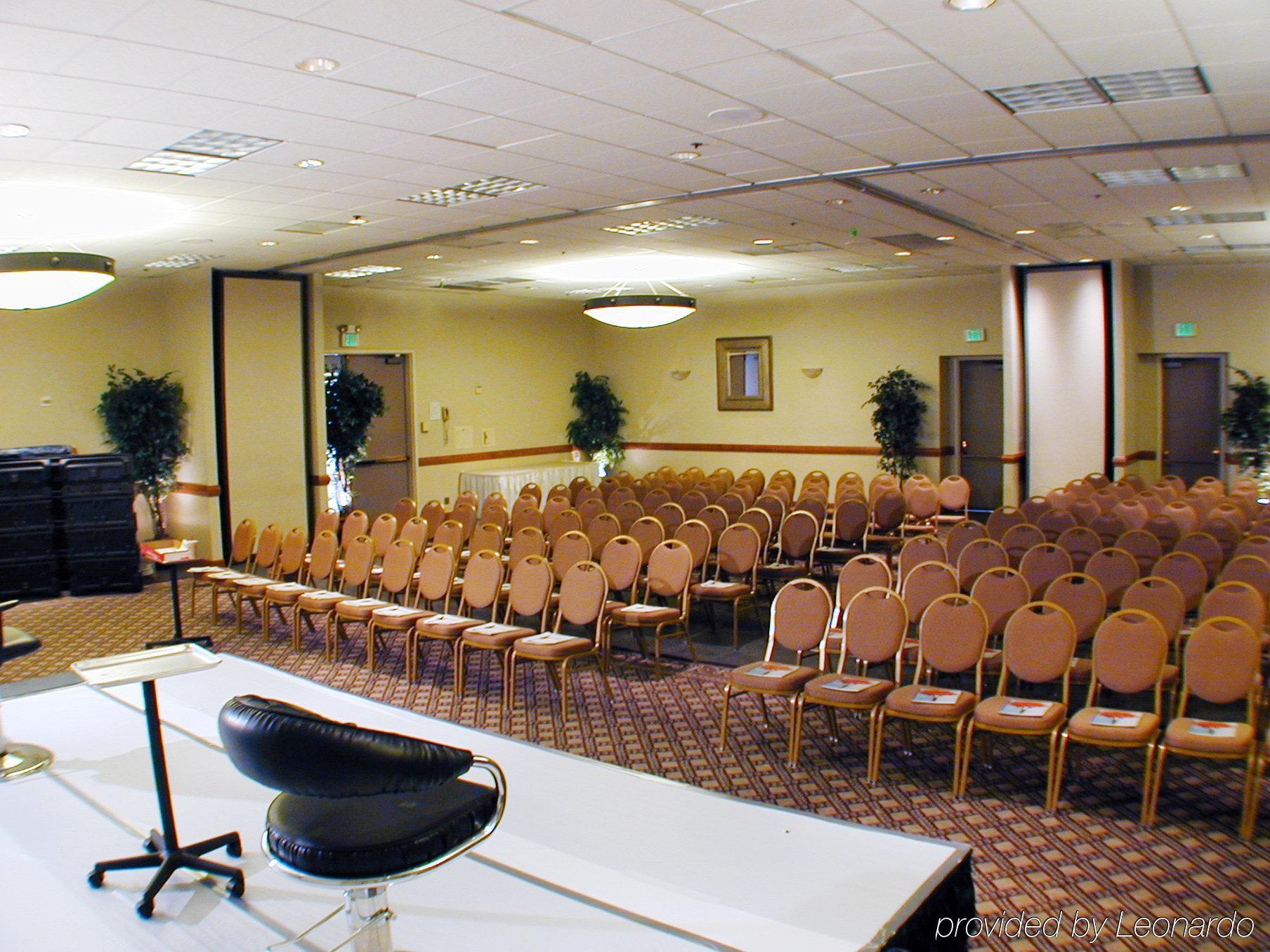 Holiday Inn La Mirada Buena Park By Ihg Facilidades foto