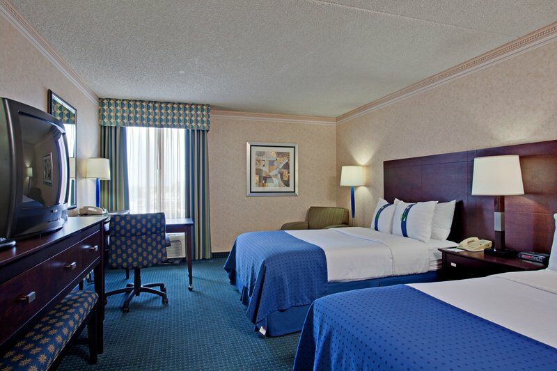 Holiday Inn La Mirada Buena Park By Ihg Exterior foto