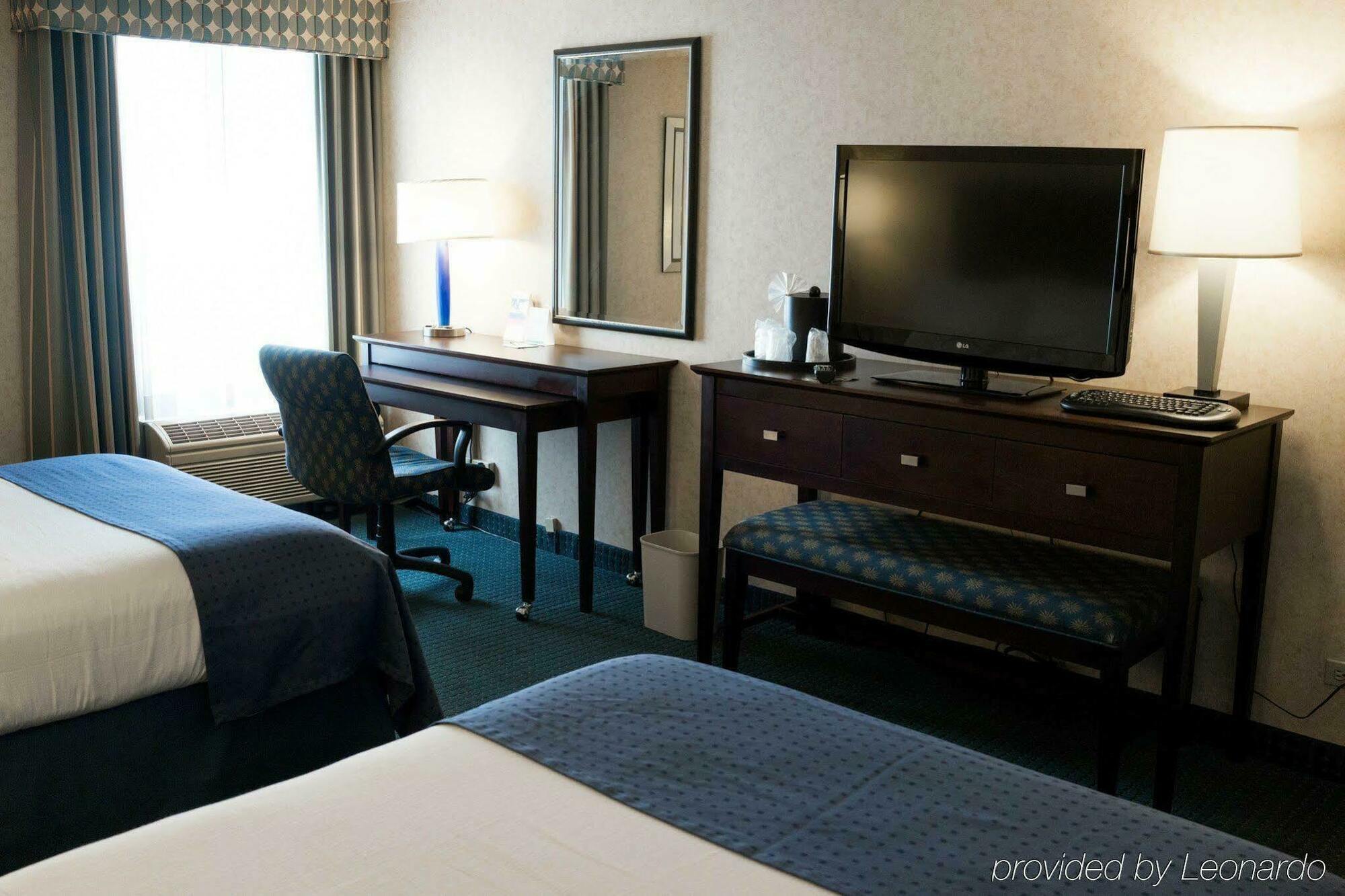 Holiday Inn La Mirada Buena Park By Ihg Exterior foto